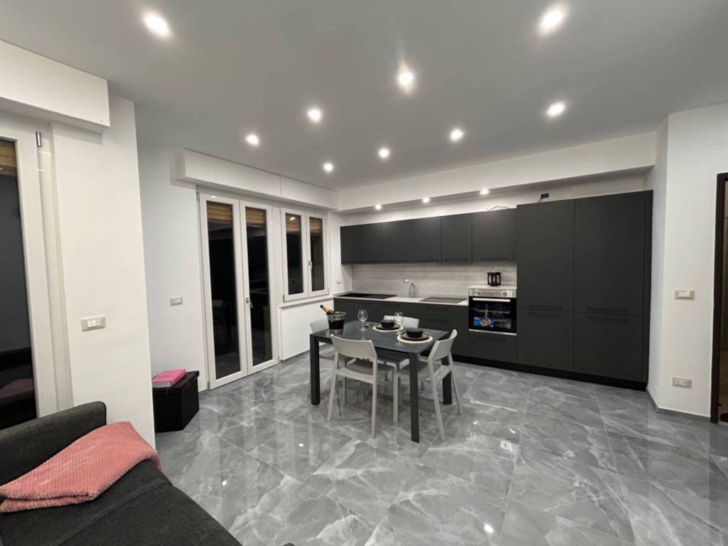 Appartamento a Pietra ligure in Via Luigi Ghirardi, 8 - Foto 3