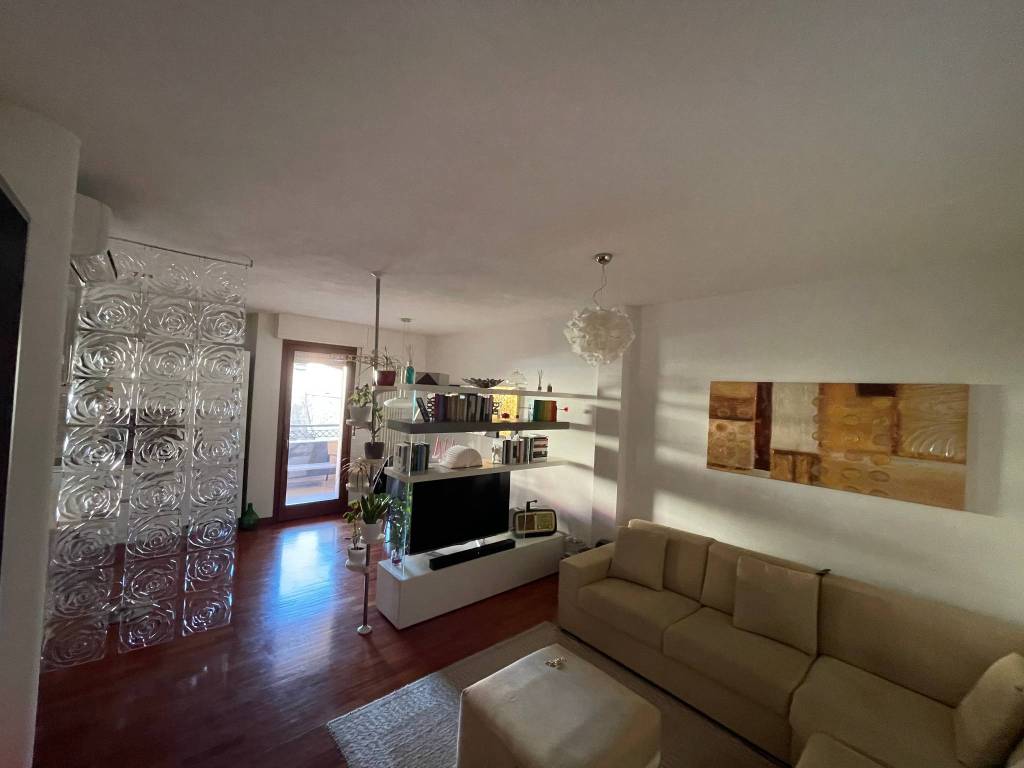 Appartamento a Selargius in Via Romagna - Foto 4