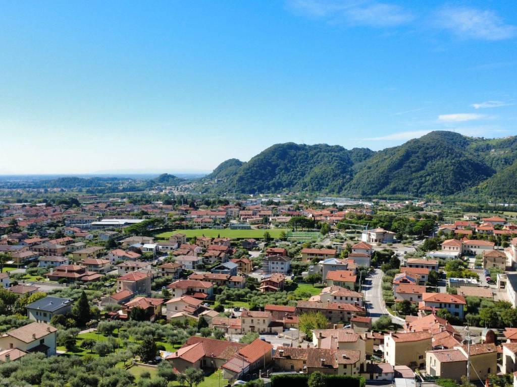 Villa a Pove del grappa in Via Cornon, 14 - Foto 3
