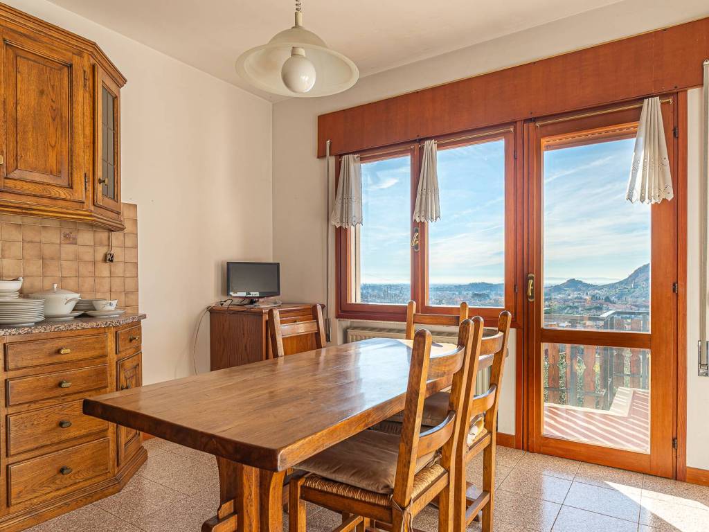Villa a Pove del grappa in Via Cornon, 14 - Foto 4