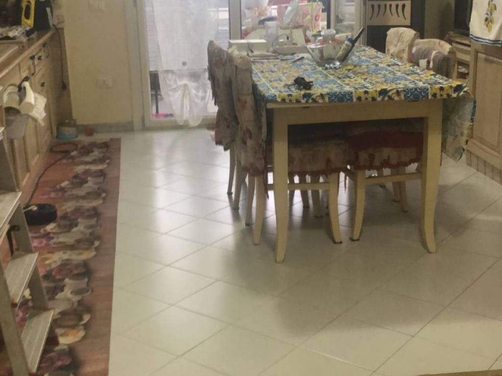 Appartamento a Castel volturno in Viale Claris - Foto 2