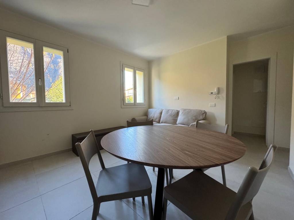 Appartamento a Verbania in Via Sciocco Limbo, 4 - Foto 2