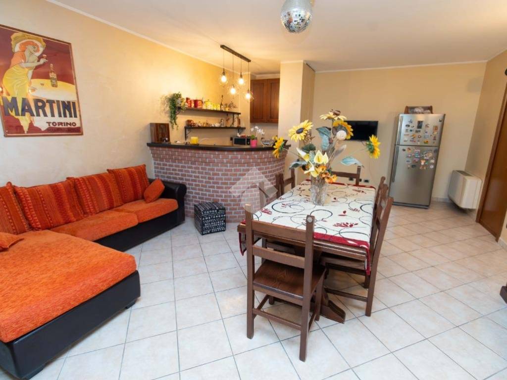 Casa indipendente a Leinì in Str. Roveglia Ruffini, 21 - Foto 5