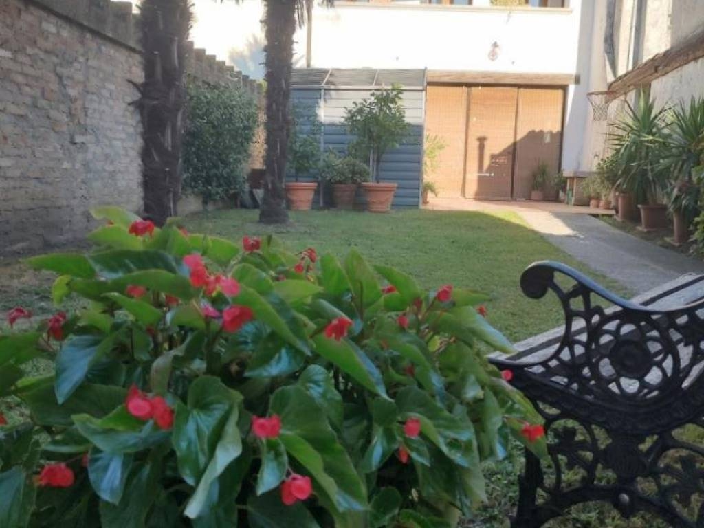 Villa a Portogruaro in Via Giuseppe Garibaldi, 29 - Foto 2
