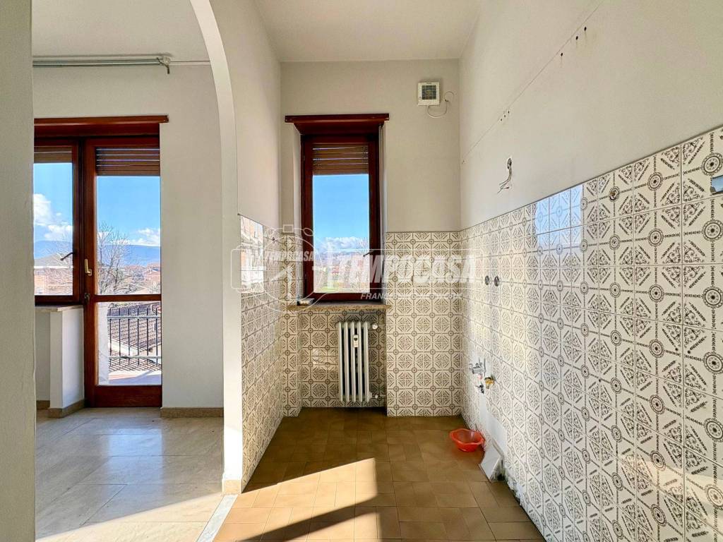 Appartamento a Rivalta di torino in Via Roma - Foto 2