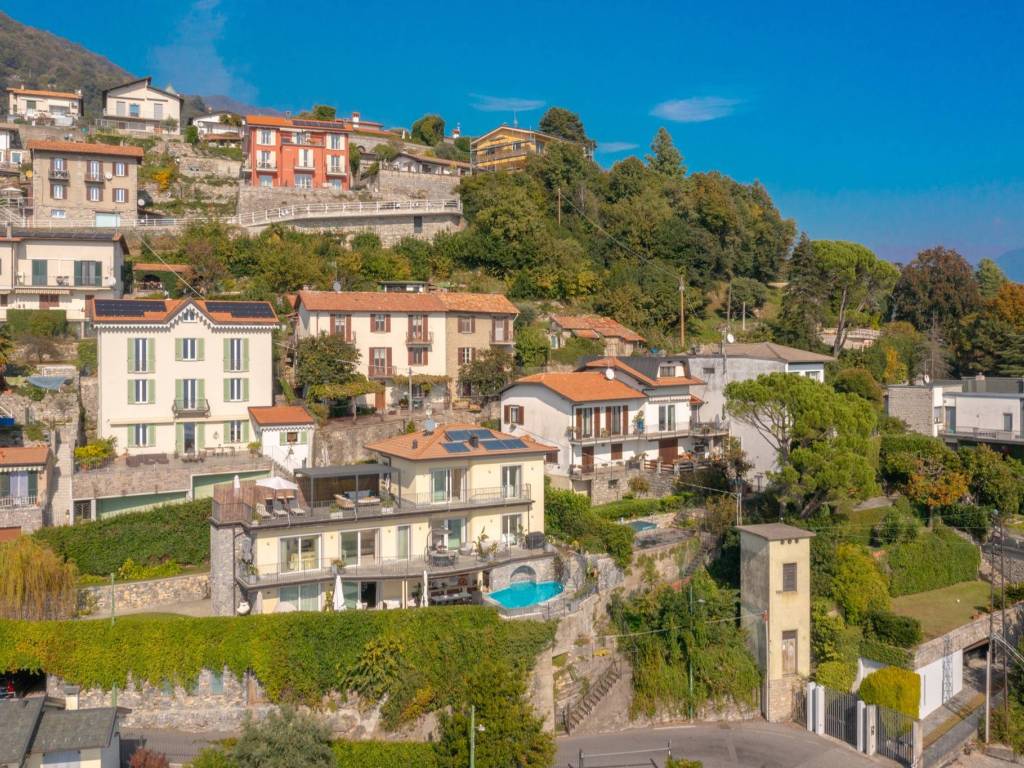 Villa a Cernobbio in Via Monte Santo - Foto 5