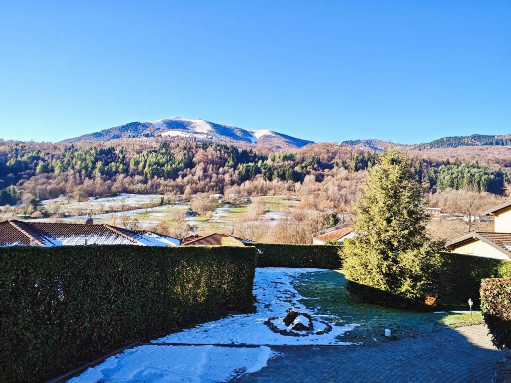 Villa a Centro valle intelvi in Via al Fareè, 3 - Foto 2