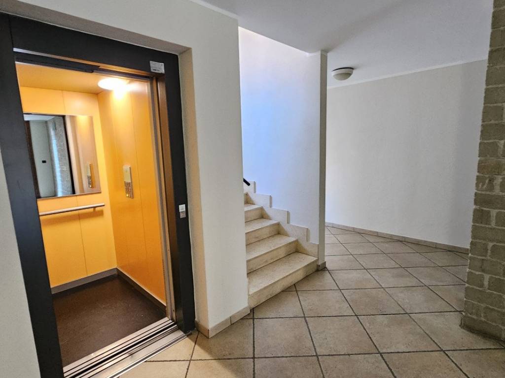 Appartamento a Asti in VIA GIACOMO SCOTTI 39 - Foto 5