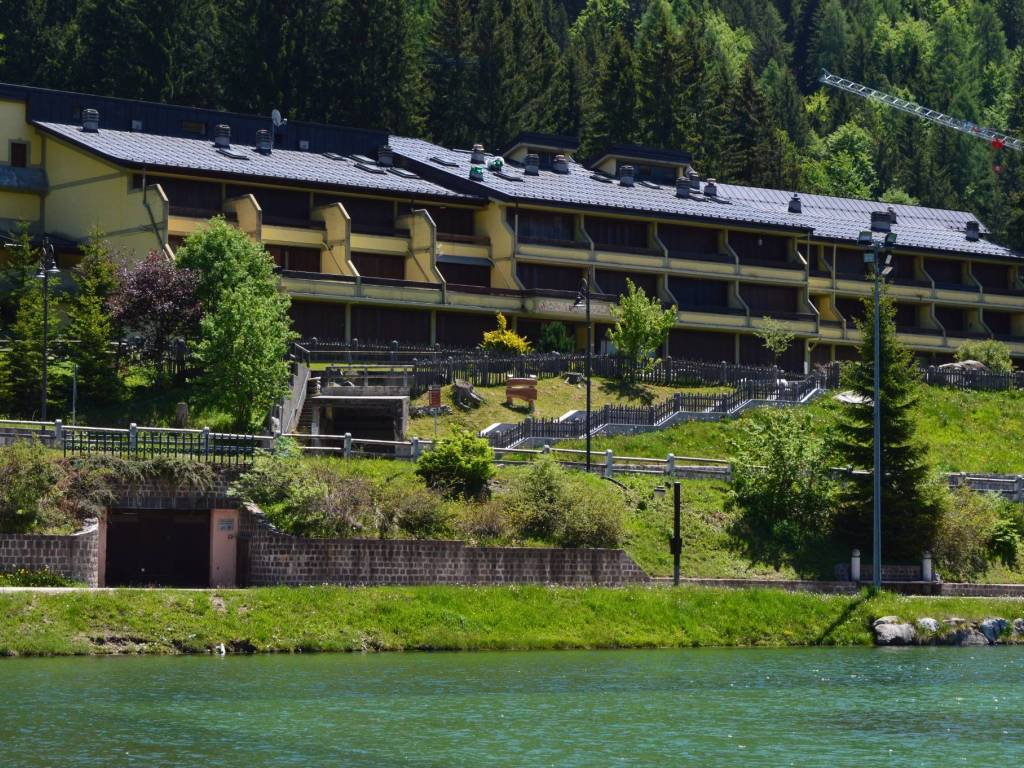 Box / garage a Pinzolo in Via Monte Spinale, 45 - Foto 3