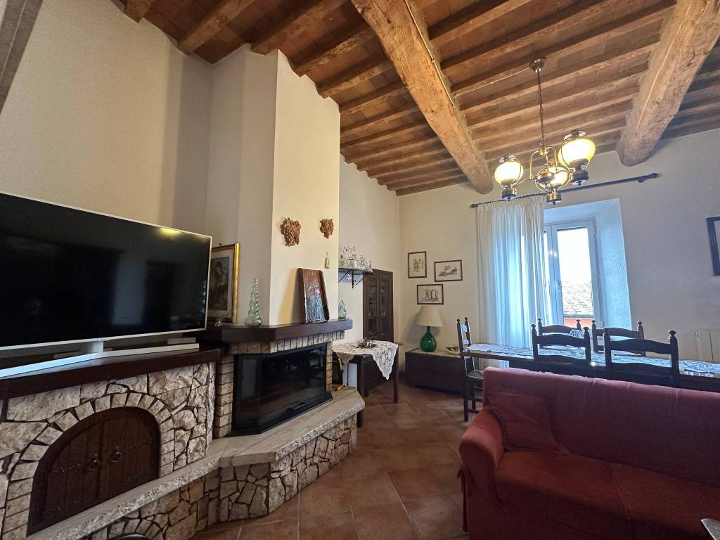 Appartamento a Campagnatico in Via Cesare Battisti, 14 - Foto 4