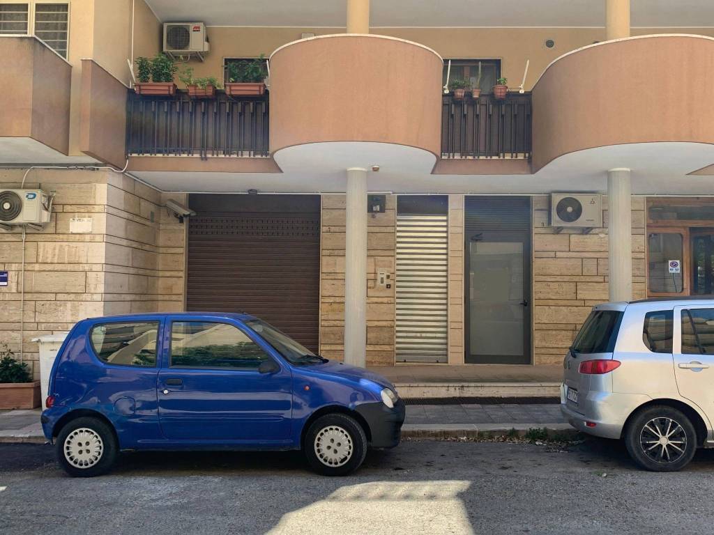 Immobile a Bisceglie in Via Palmiro Togliatti, 7 - Foto 2