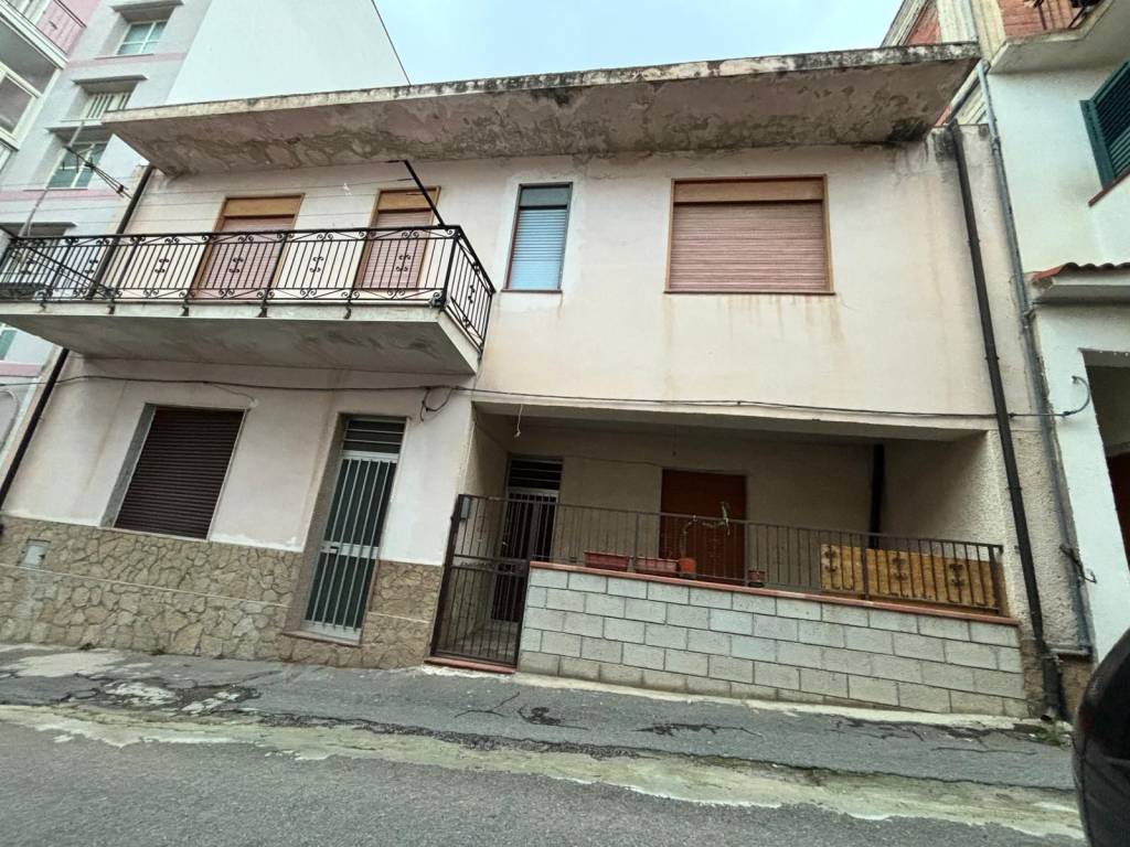 Appartamento a Furnari in Traversa Seconda Giuseppe Mazzini - Foto 2