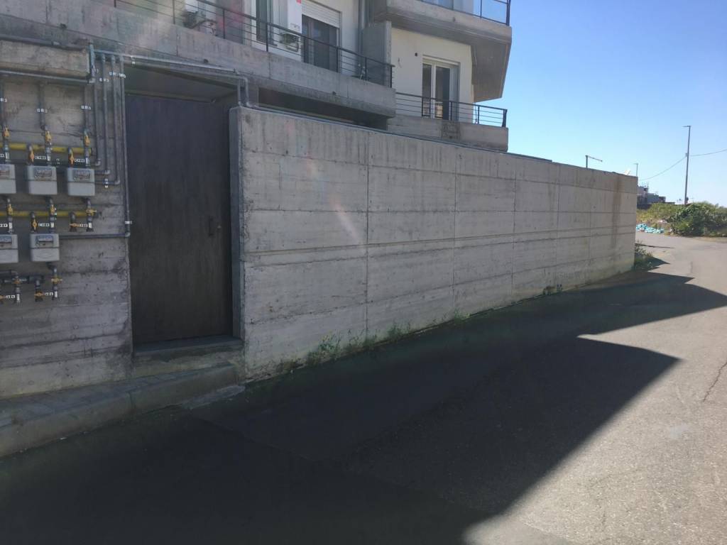 Box / garage a Catania in Via Fratelli Cairoli, 41 - Foto 2