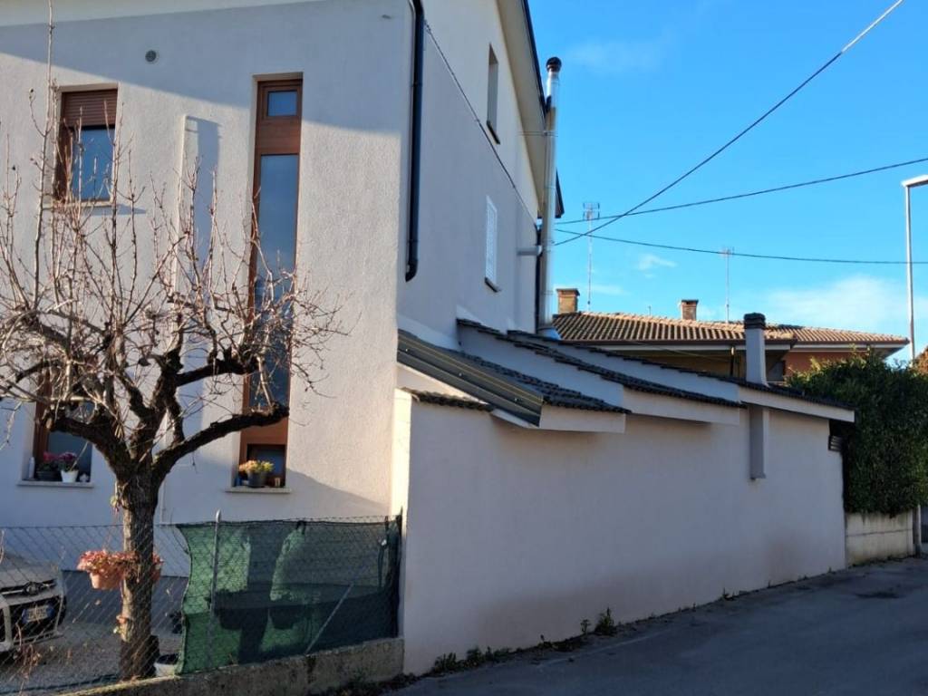 Villa a Gonars - Foto 2