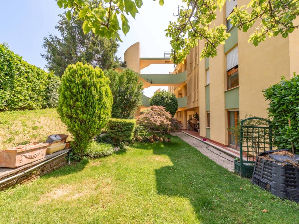 Appartamento a Marino in Via Mario di Falco - Foto 4