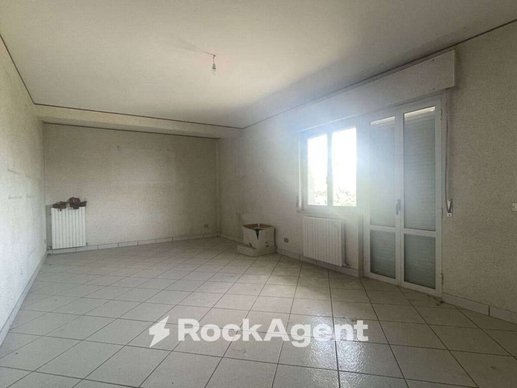 Appartamento a Sant'egidio alla vibrata in Via Archimede, 61 - Foto 4