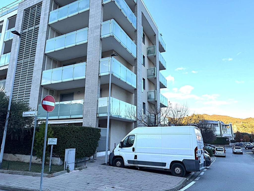 Appartamento a Albissola marina in Via Giovanni Paolo II, 15 - Foto 2