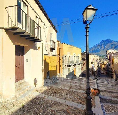 Villa a Termini imerese in Via Roma 47 - Foto 3
