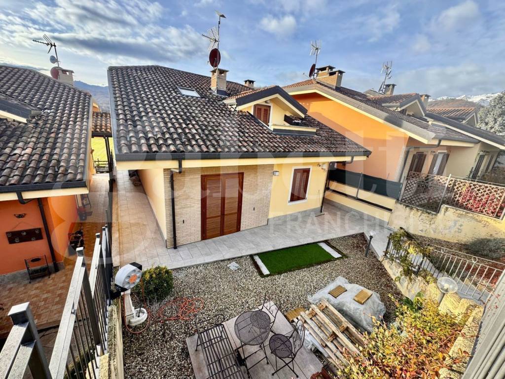 Casa indipendente a Giaveno in Via Frossasco, 39 - Foto 3