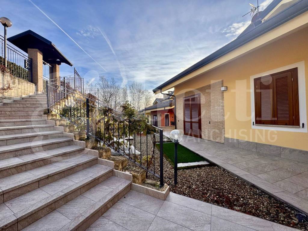 Casa indipendente a Giaveno in Via Frossasco, 39 - Foto 5