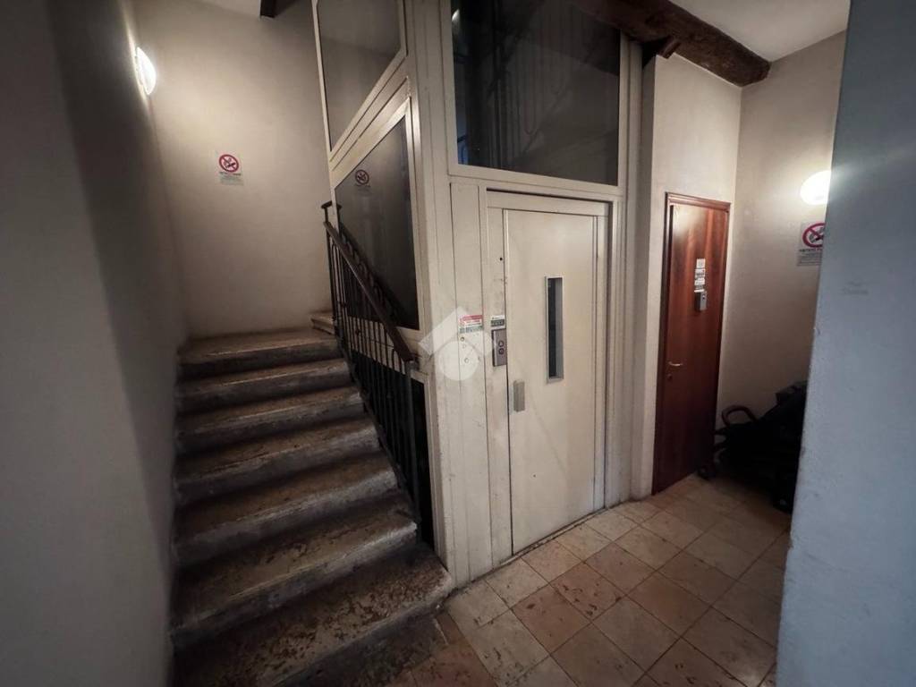 Appartamento a Schio in Piazza Alessandro Rossi, 15 - Foto 4