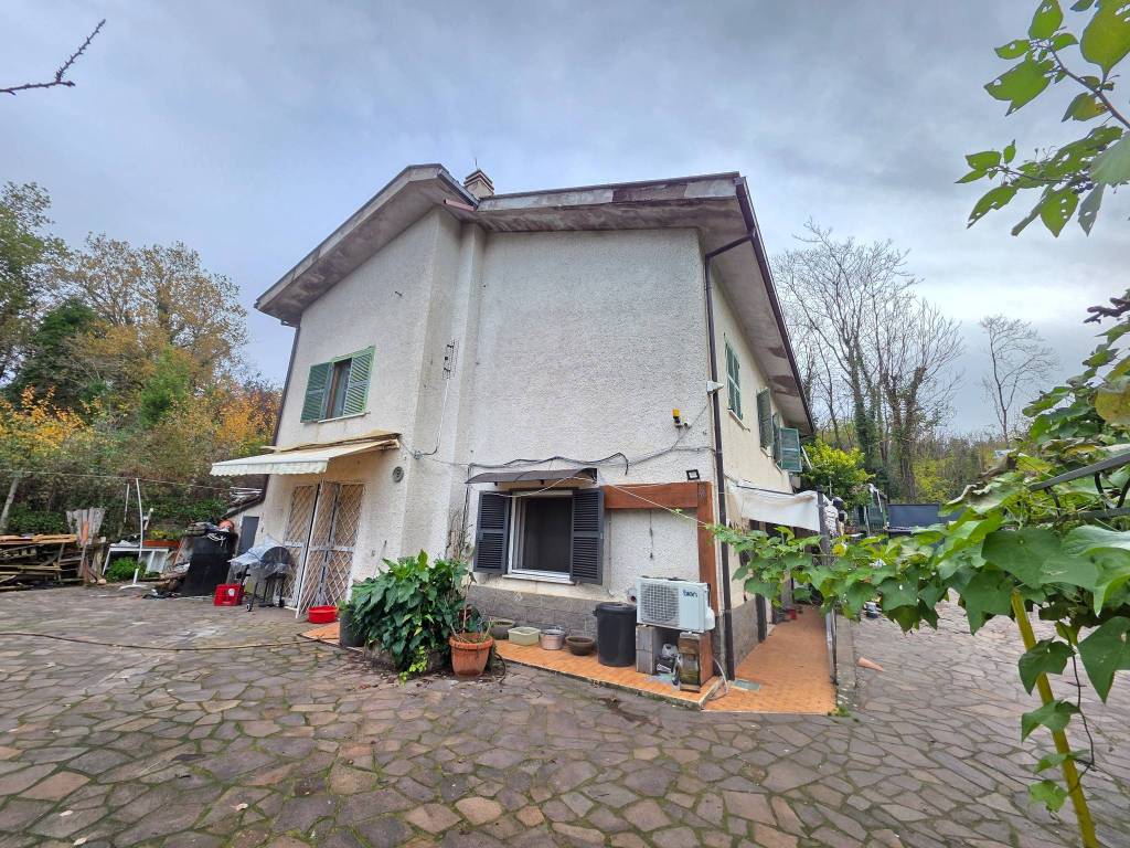 Villa a Lariano in Via Vallinovi, 17 - Foto 4