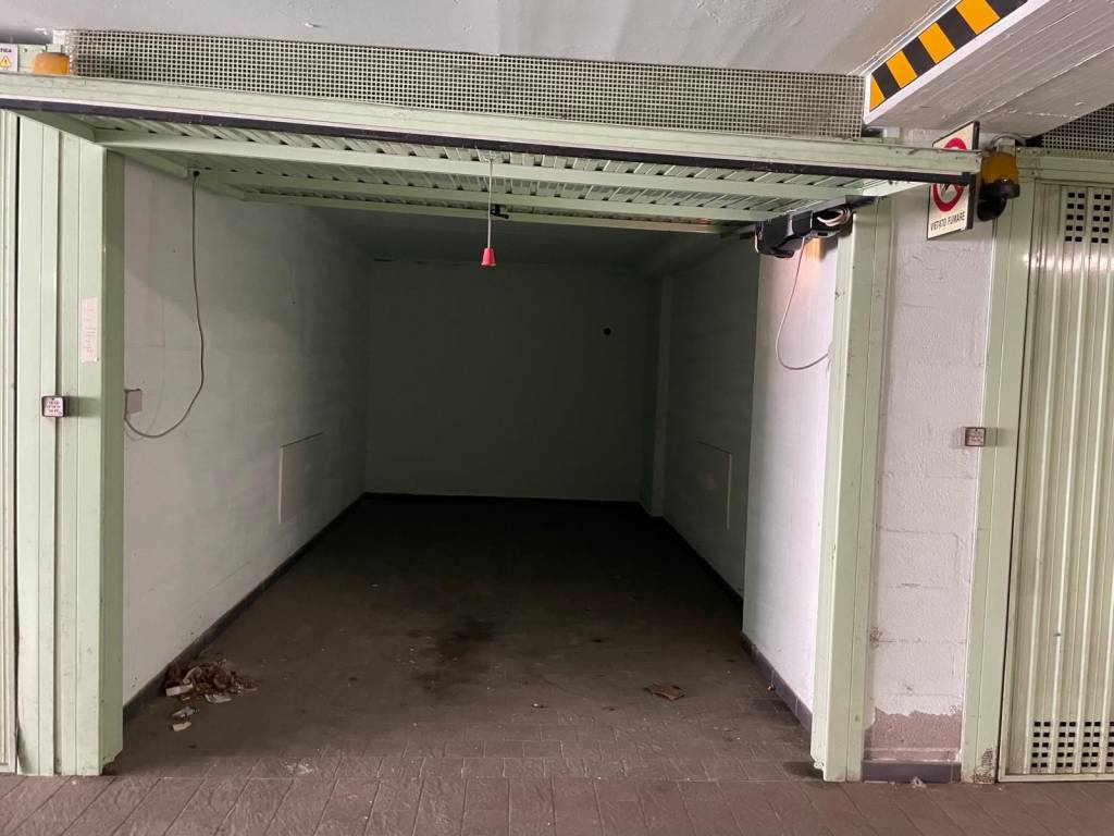 Box / garage a Imola in Viale Gianbattista Zappi - Foto 3