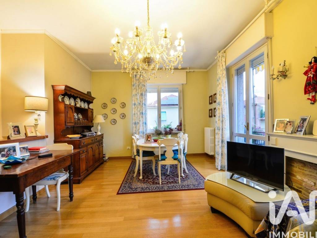 Appartamento a Loano in Via Dante Alighieri - Foto 2