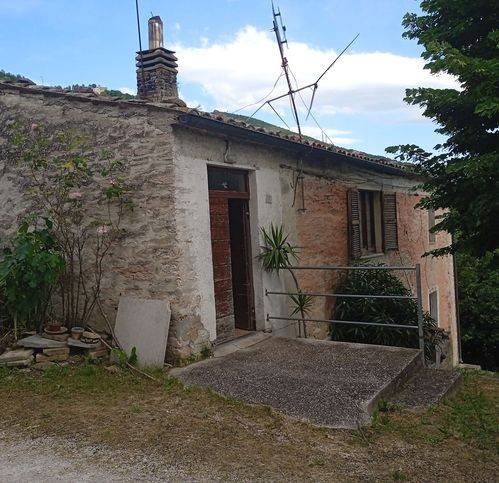 Rustico / casale a Acqualagna in Via Pietralata 23 - Foto 2