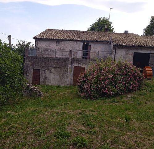 Rustico / casale a Acqualagna in Via Pietralata 23 - Foto 3