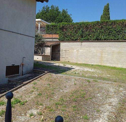 Villa a Frontone in Via Colombara - Foto 3