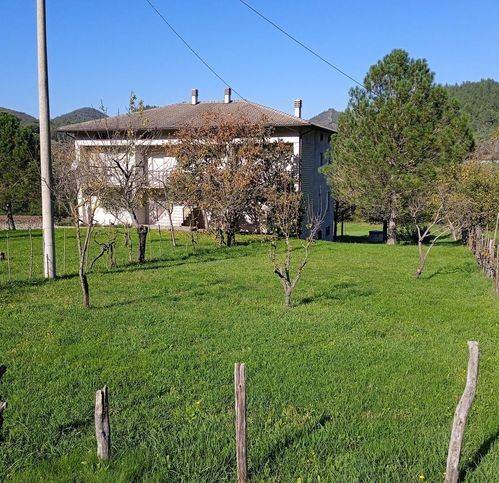 Villa a Cagli in Via Naro Case Sparse 139 - Foto 3