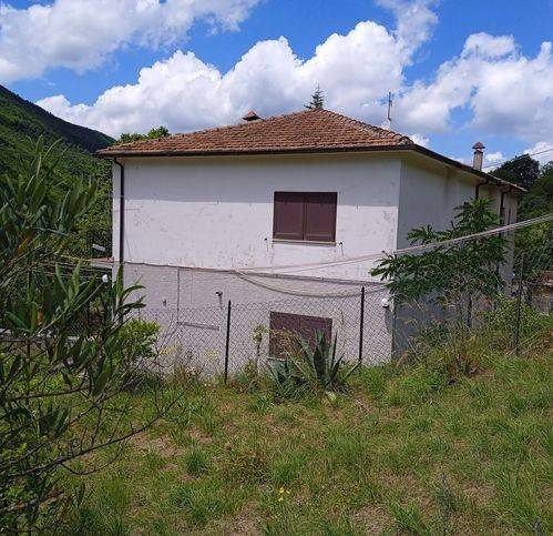 Villa a Cantiano in Via Ara Vecchia 122 - Foto 2