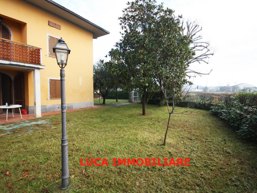 Villa a Buggiano in Via 24 Maggio, 64 - Foto 3