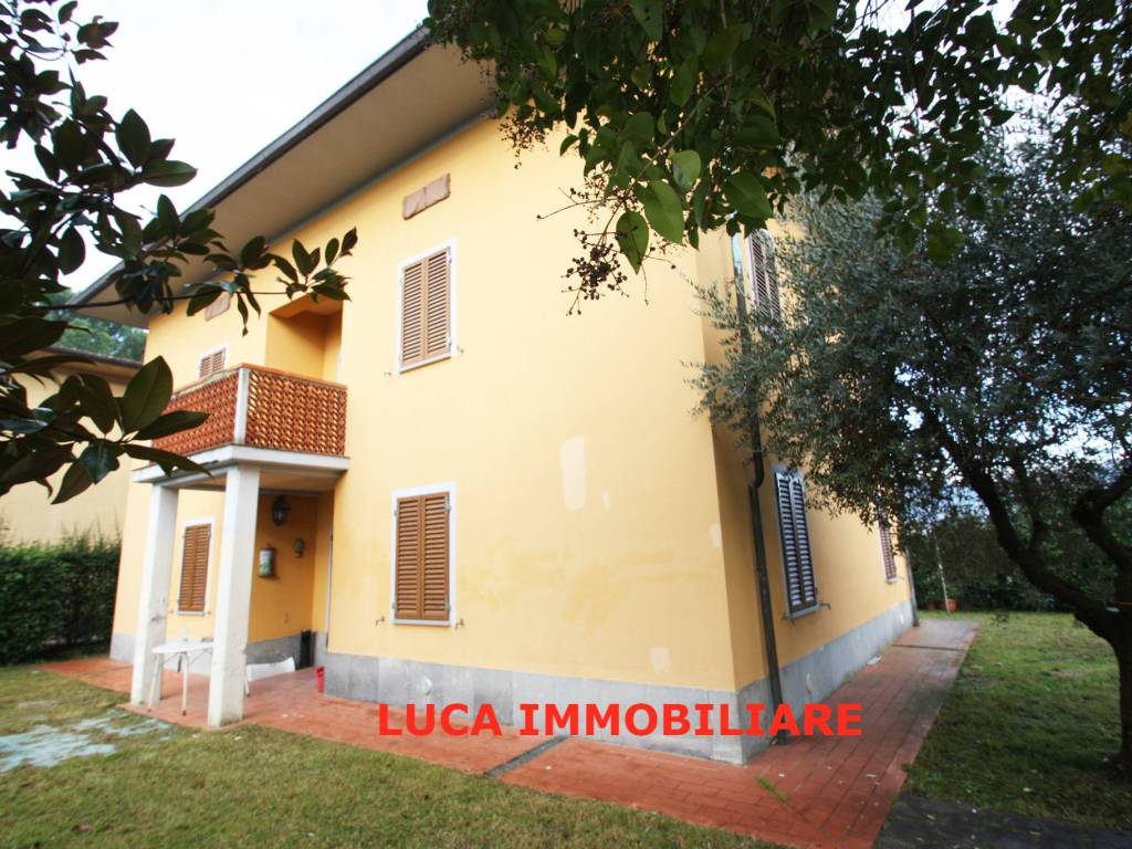 Villa a Buggiano in Via 24 Maggio, 64 - Foto 4