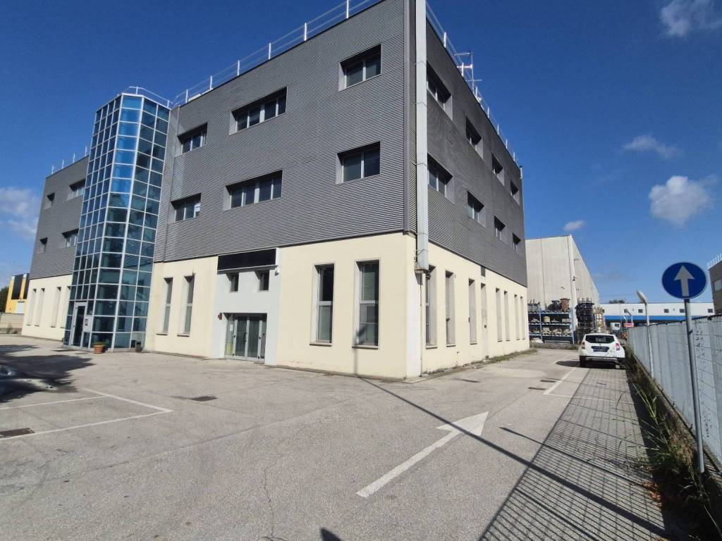 Immobile a Ponte san nicolò in Viale Svezia, 9 - Foto 2