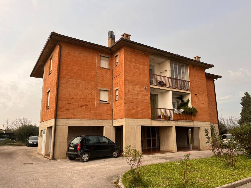 Appartamento a Assisi in Via Quintino Sella, 6 - Foto 4