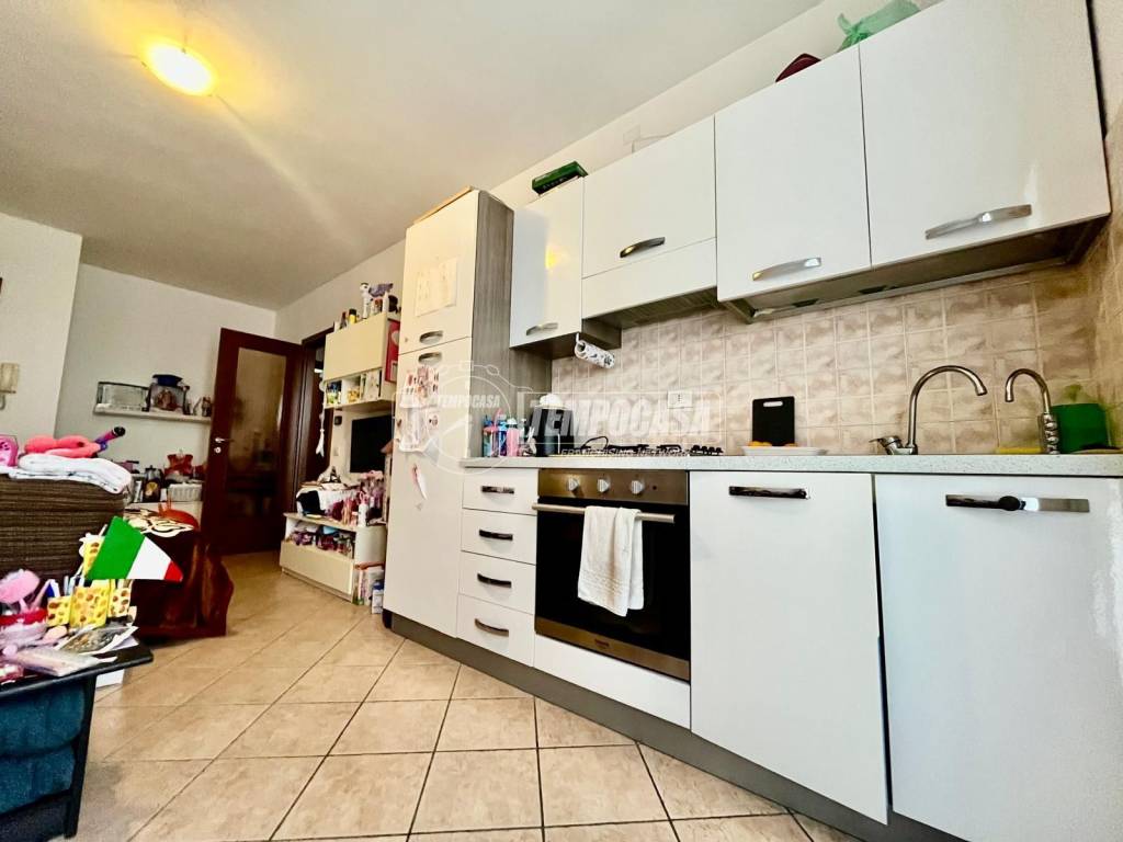 Appartamento a Monzambano in Strada Tononi, 7 - Foto 4