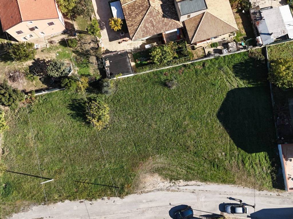Terreno a Bellante in Via 25 Aprile - Foto 3