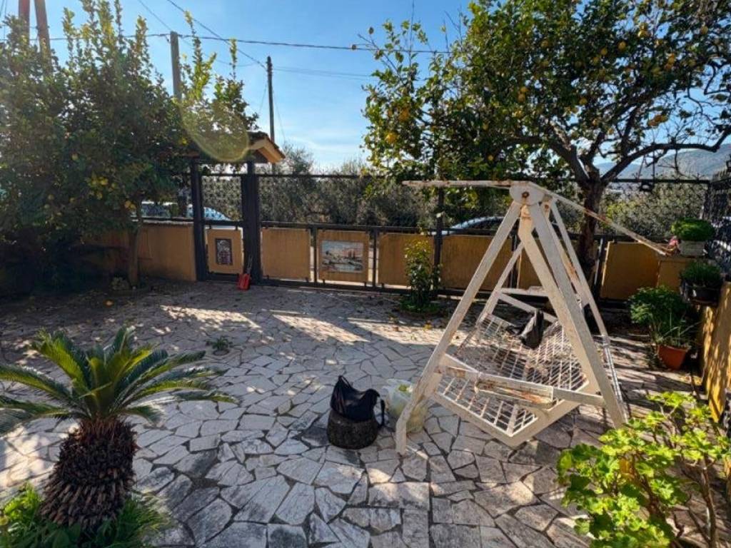 Villa a Fondi in Via Fontanelle San Marco - Foto 4