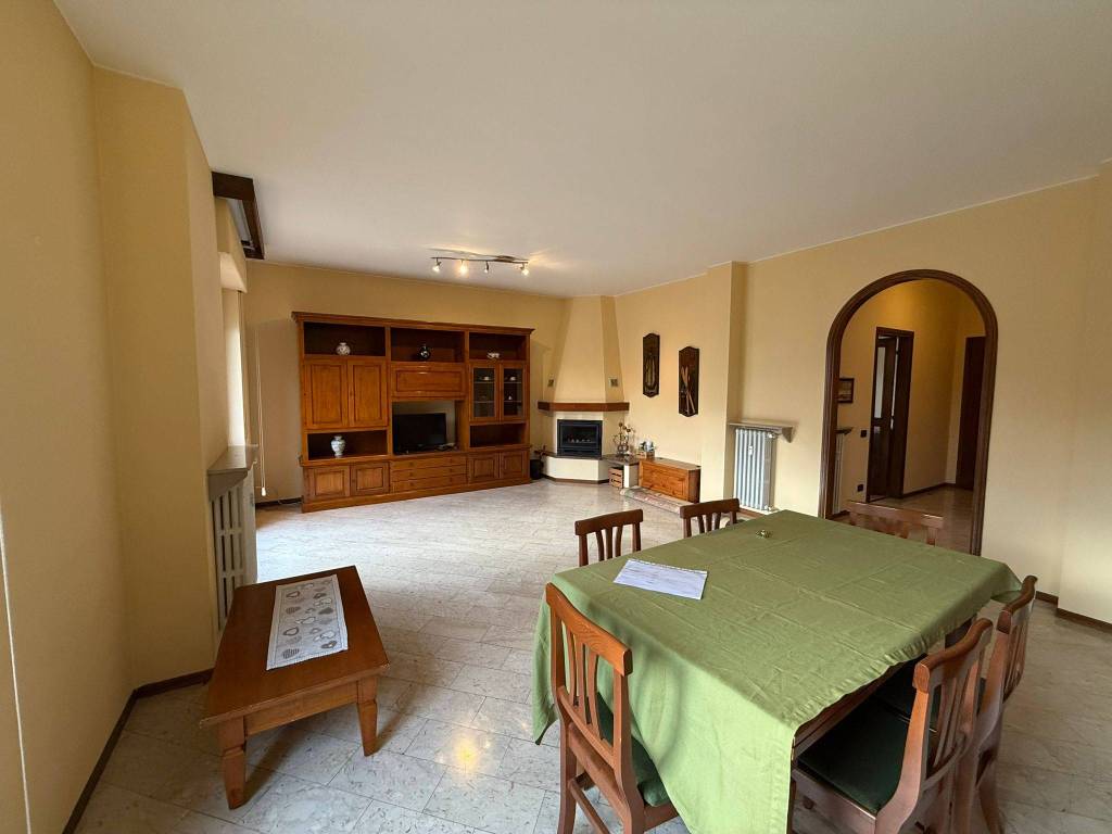 Appartamento a Cernobbio in Via Privata Perlasca - Foto 5