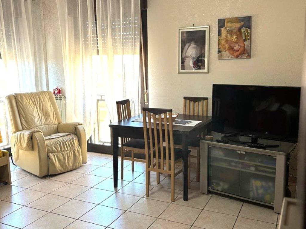 Appartamento a Ladispoli in Via Taranto - Foto 2