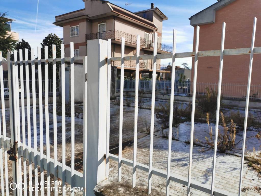Box / garage a Guidonia montecelio in Via delle Mimose - Foto 4