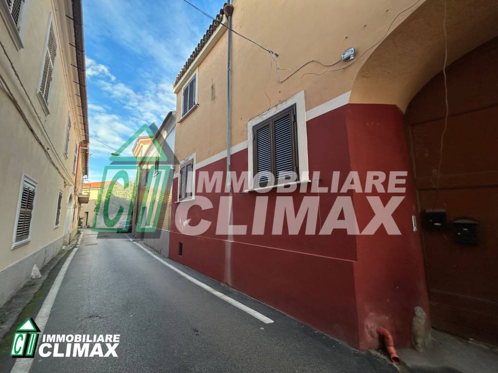 Appartamento a Caserta in Via Casamancini, 2 - Foto 4