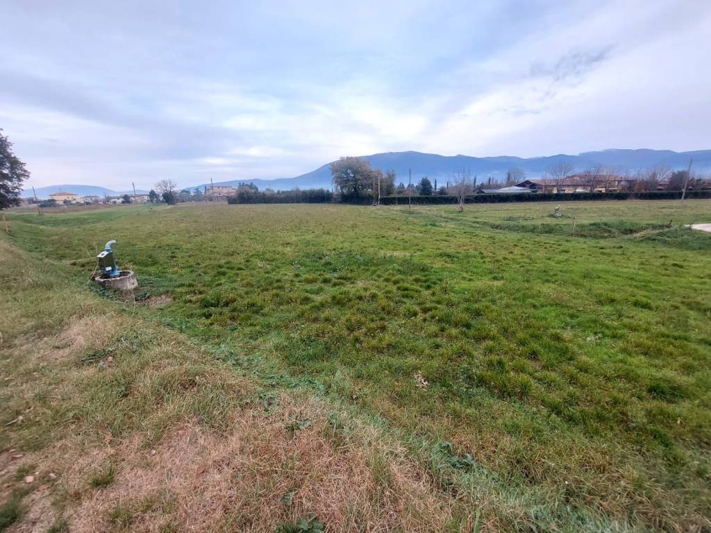 Terreno a Spoleto in Località Camporoppolo - Foto 3