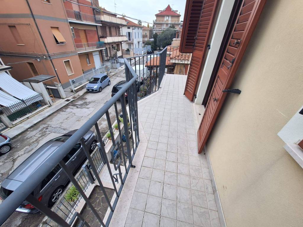 Appartamento a Civitanova marche in Via Quarto - Foto 3