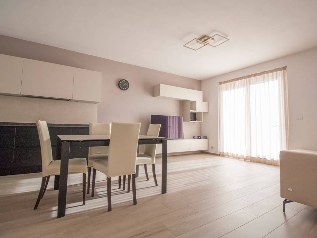 Appartamento a Cherasco in Via della Pace, 17 - Foto 2