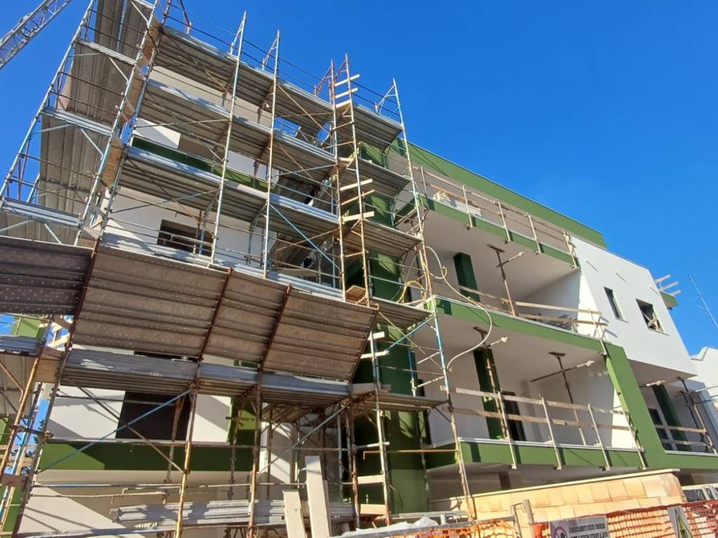 Appartamento a Valenzano in Via Armando Diaz - Foto 2