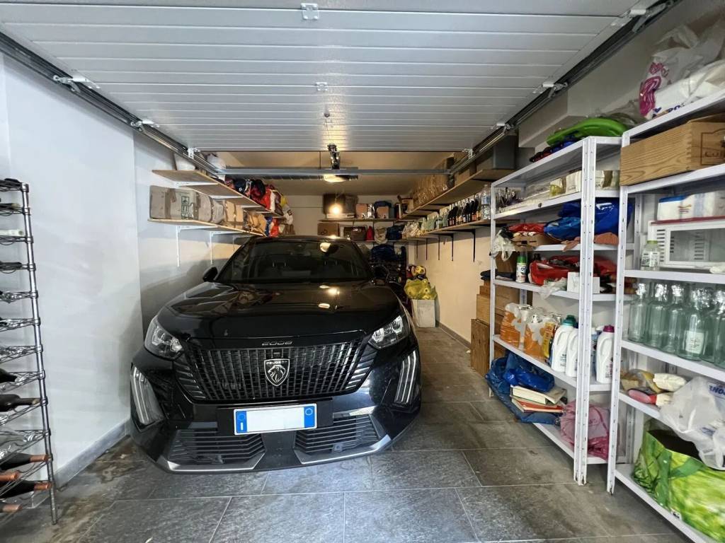 Box / garage a Pescara in Via Italica, 54 - Foto 2