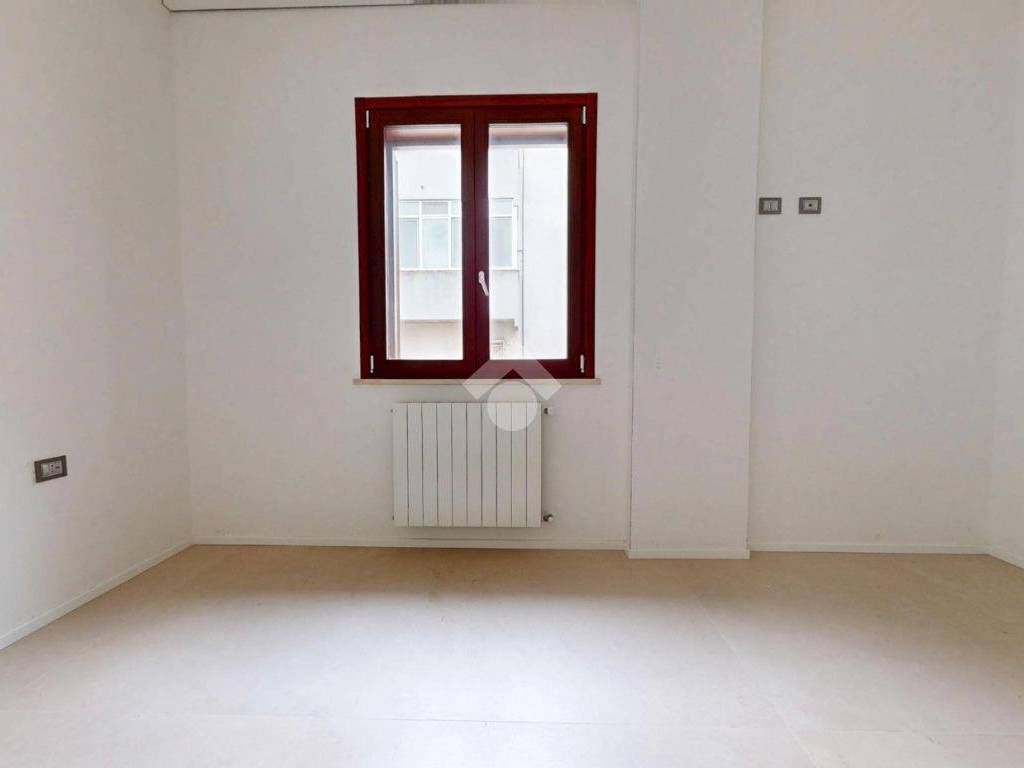 Appartamento a Francavilla fontana in Via Quinto Ennio - Foto 5